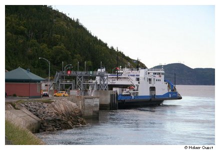 Fhre auf dem Saguenay Fjord - Tadoussac