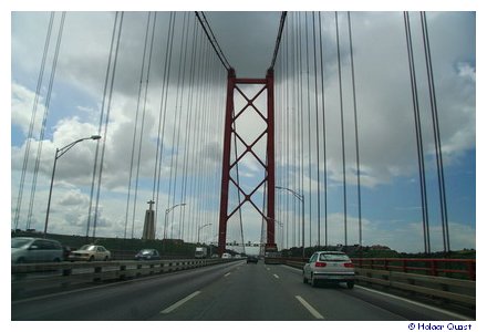 Fahrt über die Ponte 25 de Abril - Lissabon